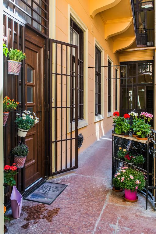Dominika Apartment Budapest Exterior foto