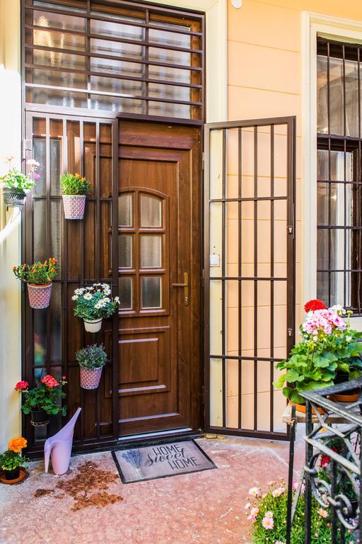 Dominika Apartment Budapest Exterior foto